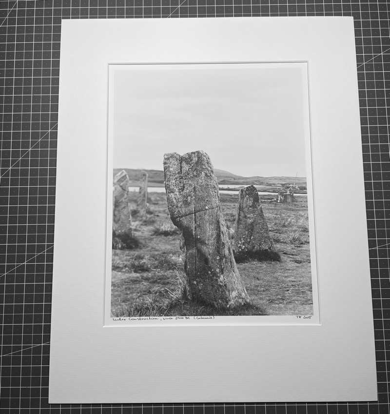 print with mount on top